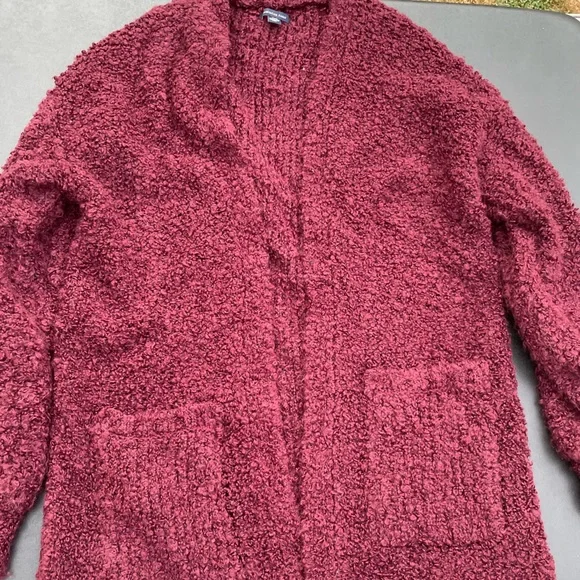 American Eagle Oversized Sweater - Picture 3 of 5